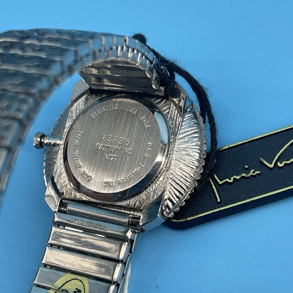 VTG Gloria Vanderbilt V3735 Women's Stainless Steel Quartz Watch